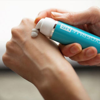 Applying Zyderma Clarifying Cream